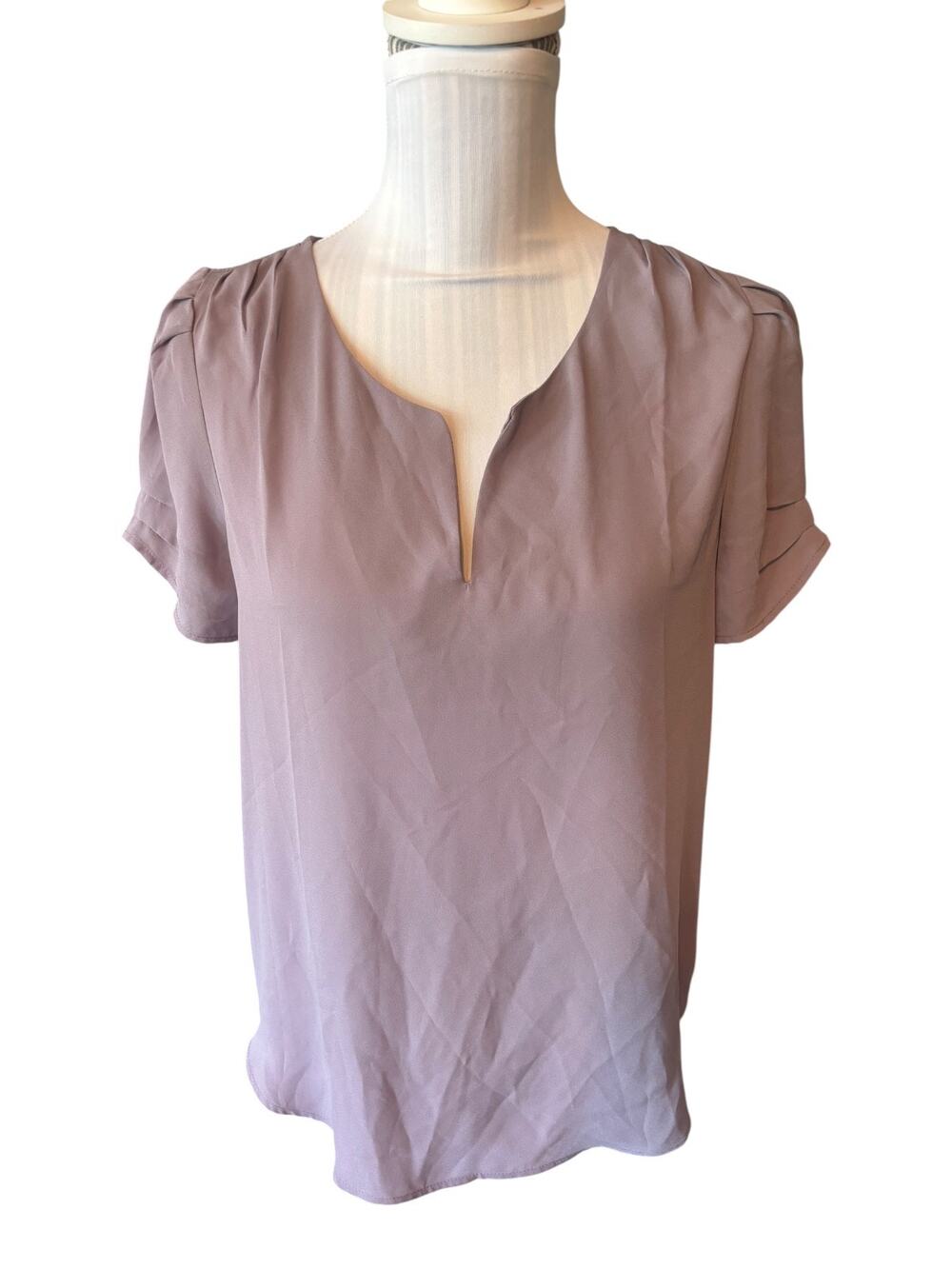DR2 Purple Lavender Short Sleeve Blouse Size XS NWT